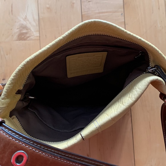 Coach Legacy Slim Duffle (Crossbody / Shoulder Bag) - Picture 4 of 5